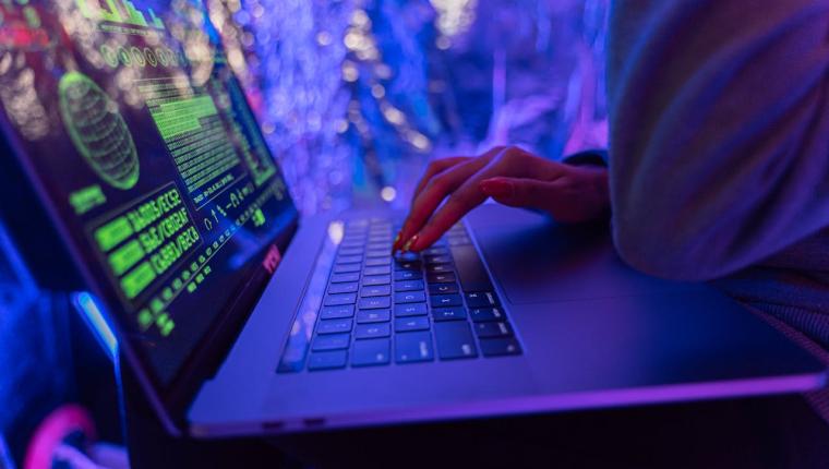 Vishing (Voice Phishing): Ancaman Digital Melalui Suara