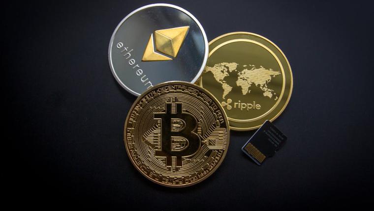 Perkembangan Blockchain dan Crypto: Antara Peluang dan Risiko bagi Generasi Muda